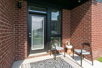 Patio at Uptown Square Apartments, Troy, 48083